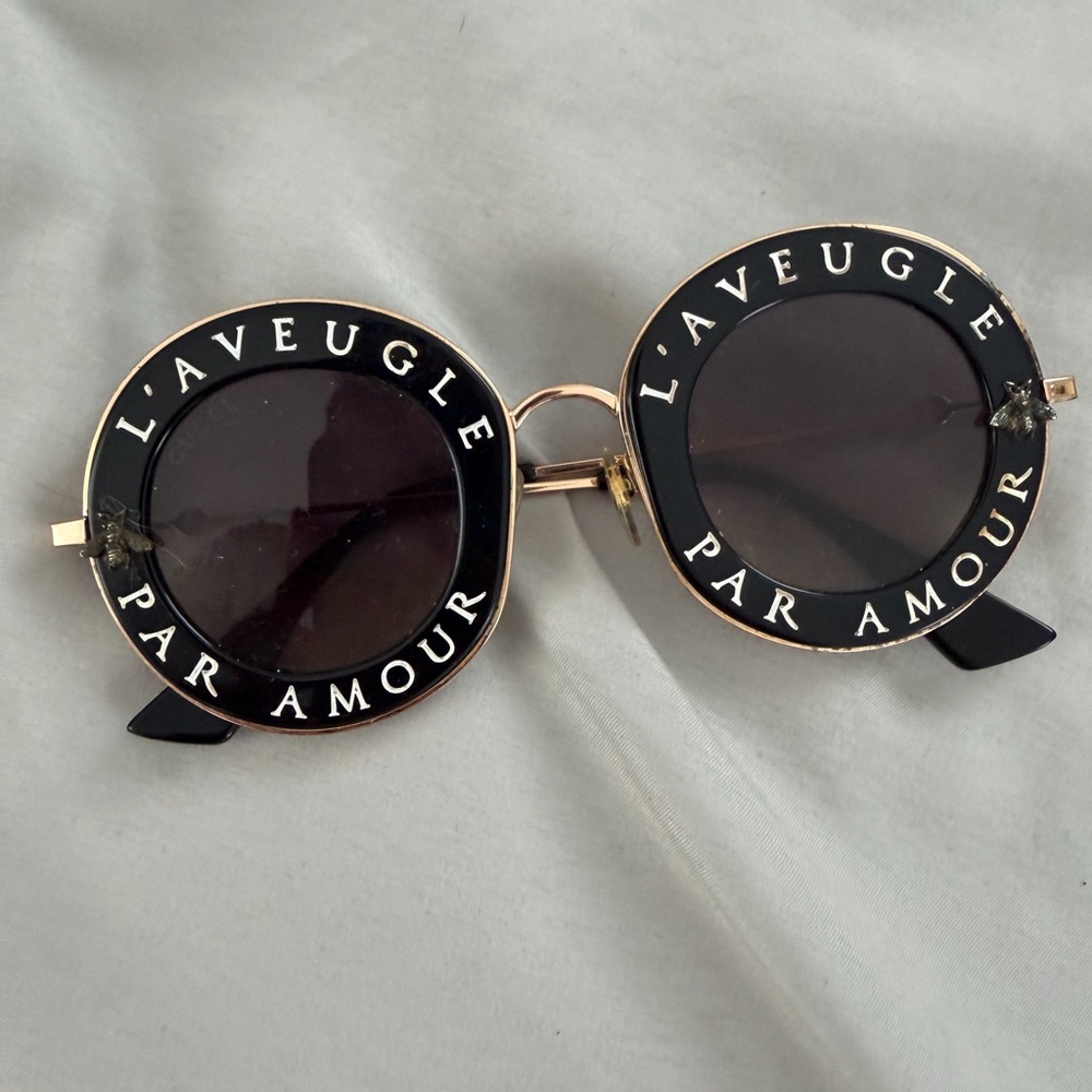 Gucci L’Aveugle Par Amour Round Sunglasses